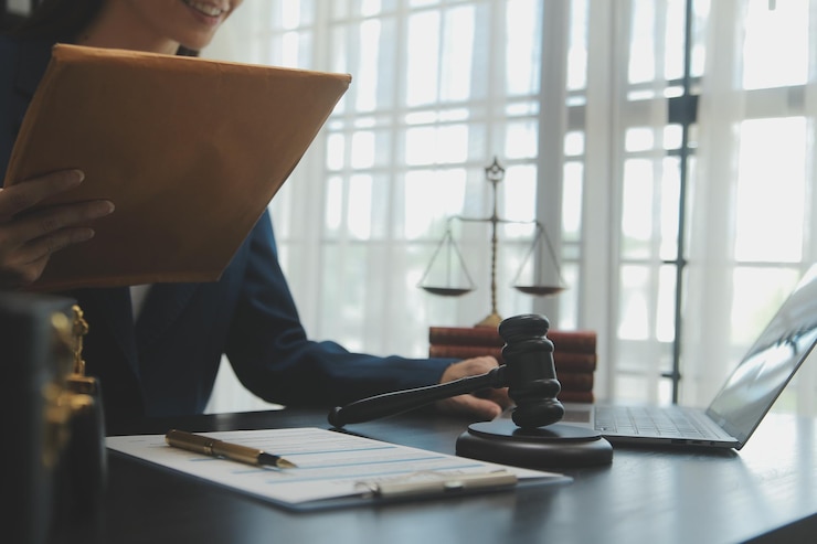 Maritime Commercial Law Services